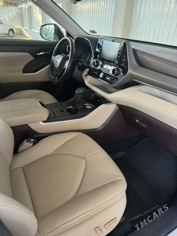 Toyota Highlander 2020 - 590 000 TMT - Мары - img 5