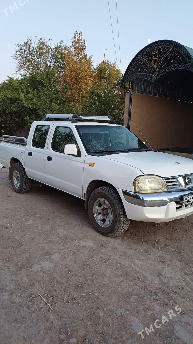 Nissan Navara 2010 - 140 000 TMT - Гороглы (Тагта) - img 1