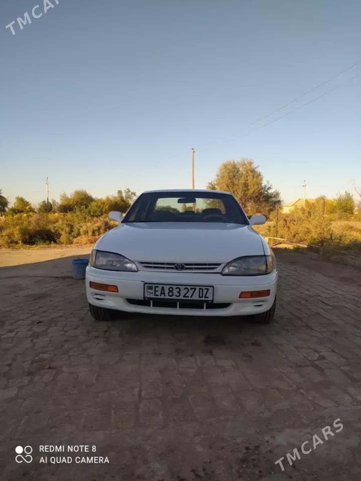 Toyota Camry 1995 - 90 000 TMT - Кёнеургенч - img 1
