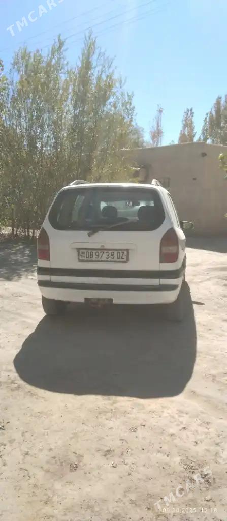 Opel Zafira 2001 - 80 000 TMT - Болдумсаз - img 6