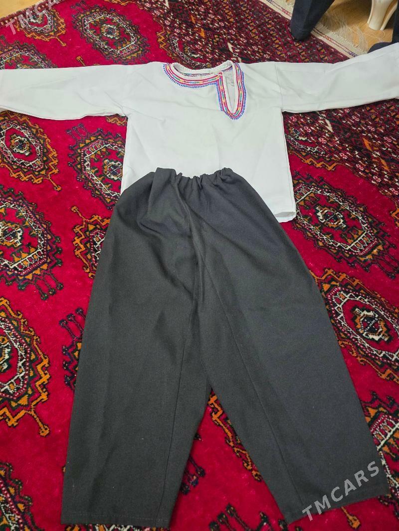 milli eşik köýnek balak - Moskowskiý köç. (10 ýyl abadançylyk şaýoly) - img 1