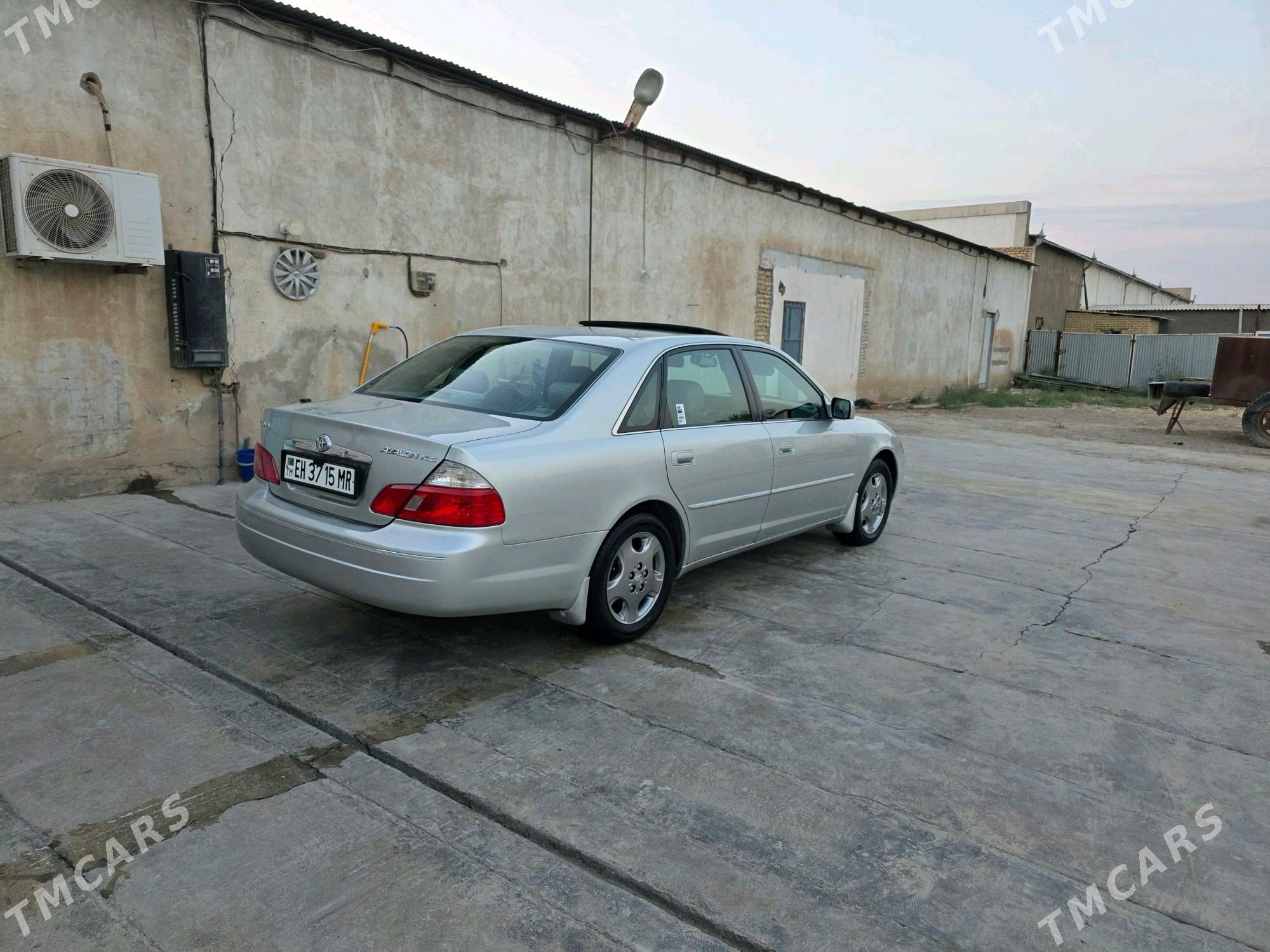 Toyota Avalon 2003 - 216 000 TMT - Мары - img 5