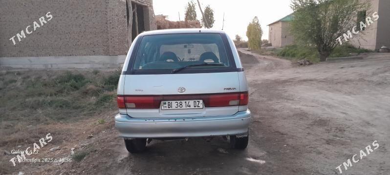 Toyota Previa 1990 - 65 000 TMT - Кёнеургенч - img 3