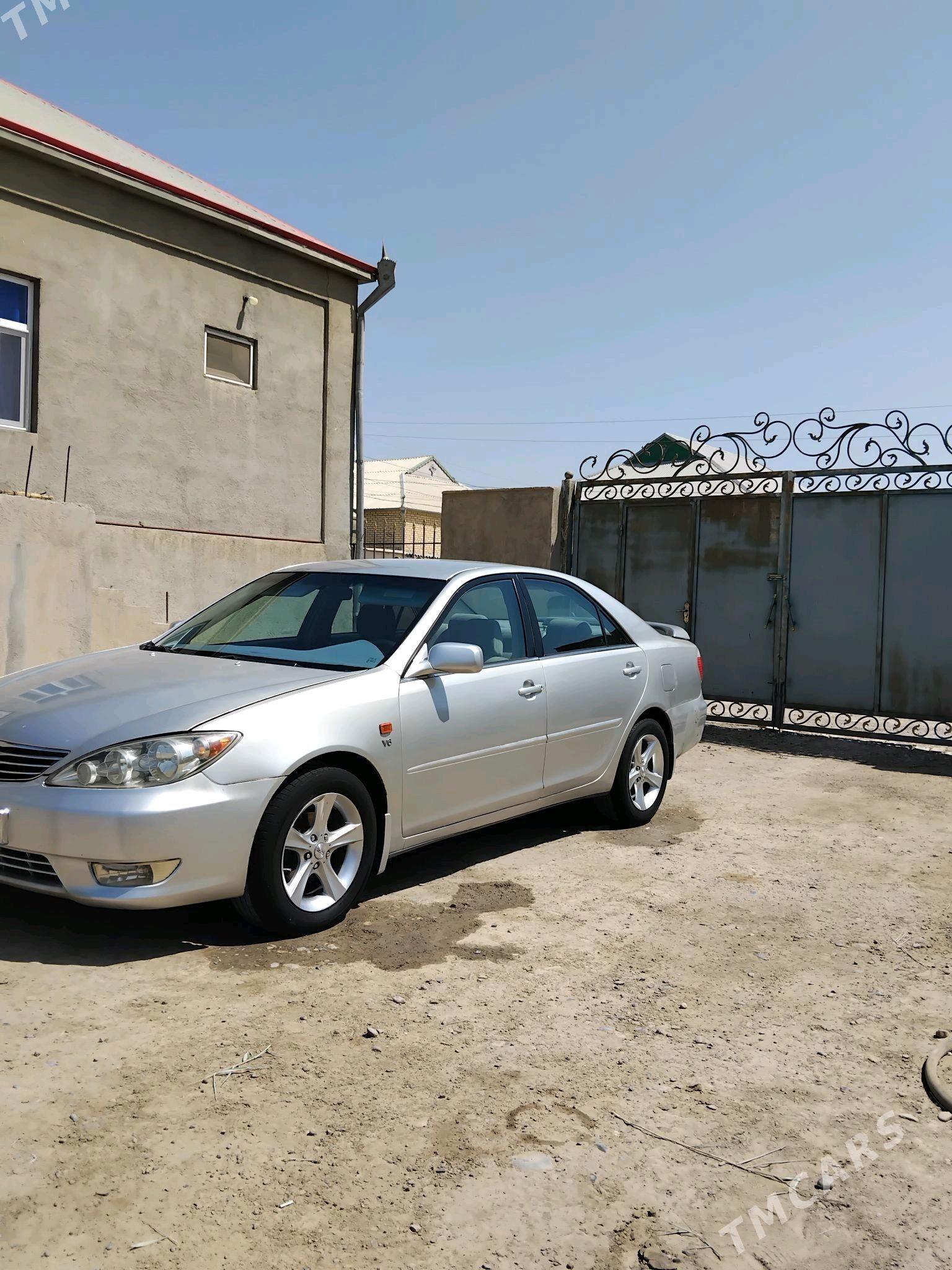 Toyota Camry 2002 - 160 000 TMT - Baýramaly - img 6