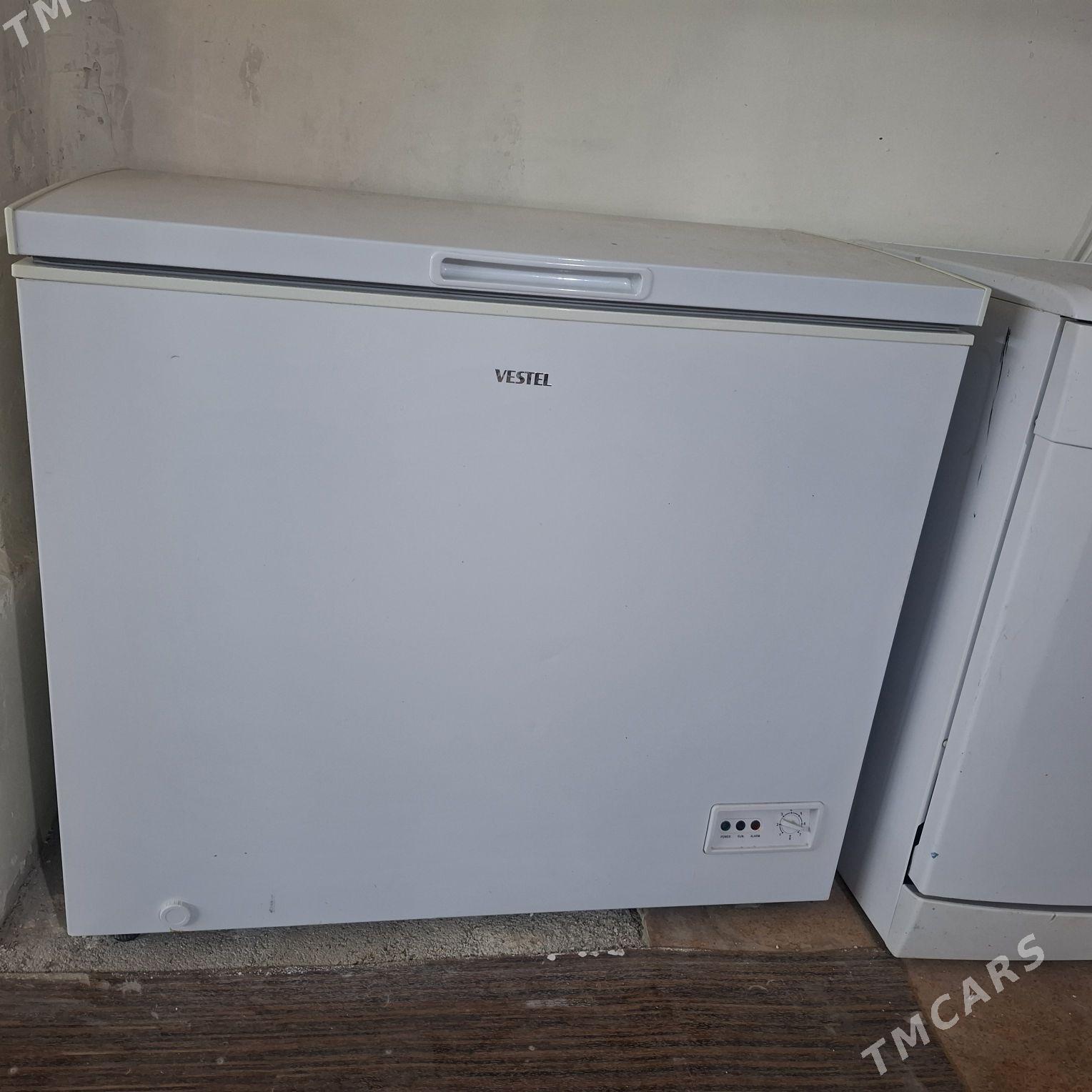 Морозильник 250 л - 10 mkr - img 1