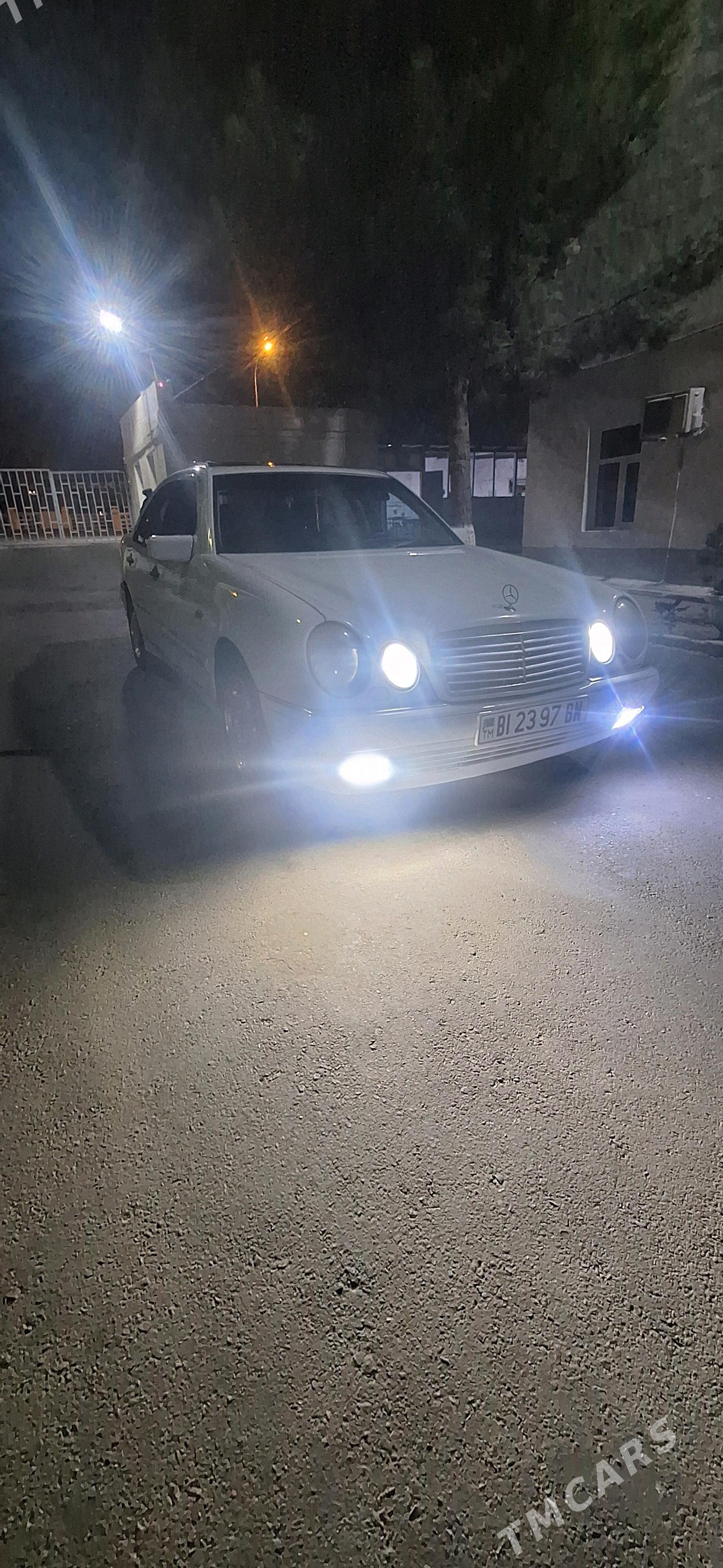 Mercedes-Benz E320 1999 - 120 000 TMT - Туркменбаши - img 6