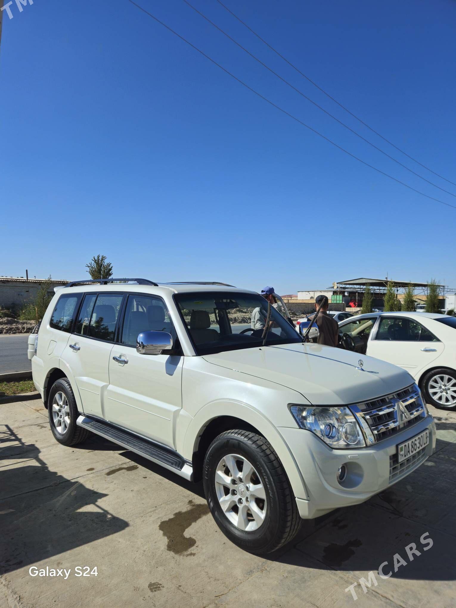 Mitsubishi Pajero 2013 - 260 000 TMT - Türkmenabat - img 2