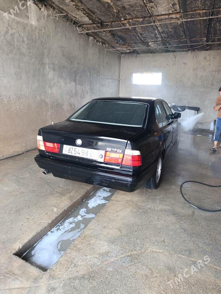 BMW 520 1989 - 55 000 TMT - Болдумсаз - img 1