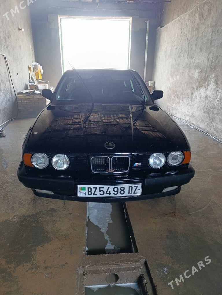 BMW 520 1989 - 55 000 TMT - Болдумсаз - img 4