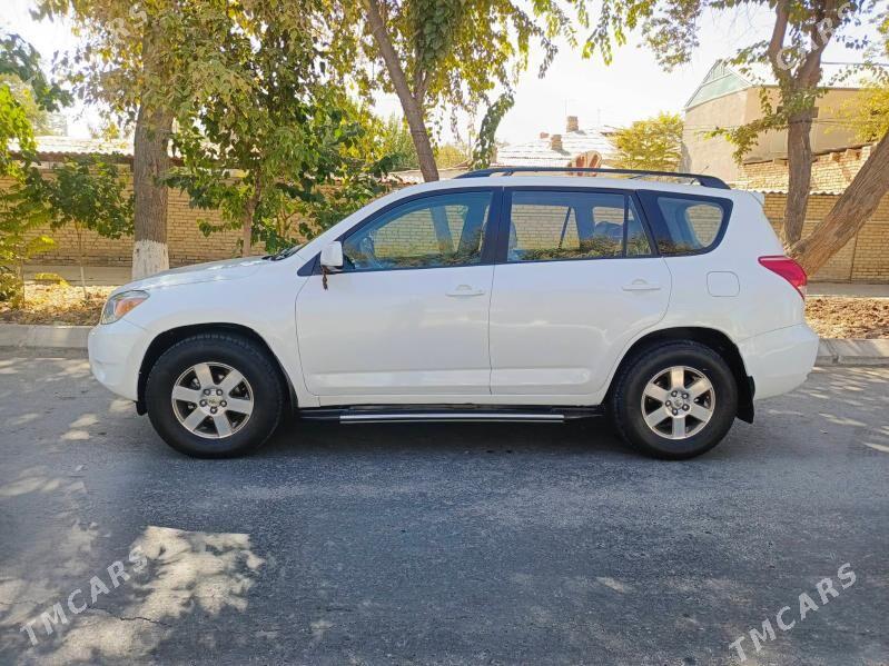 Toyota RAV4 2006 - 170 000 TMT - Байрамали - img 8