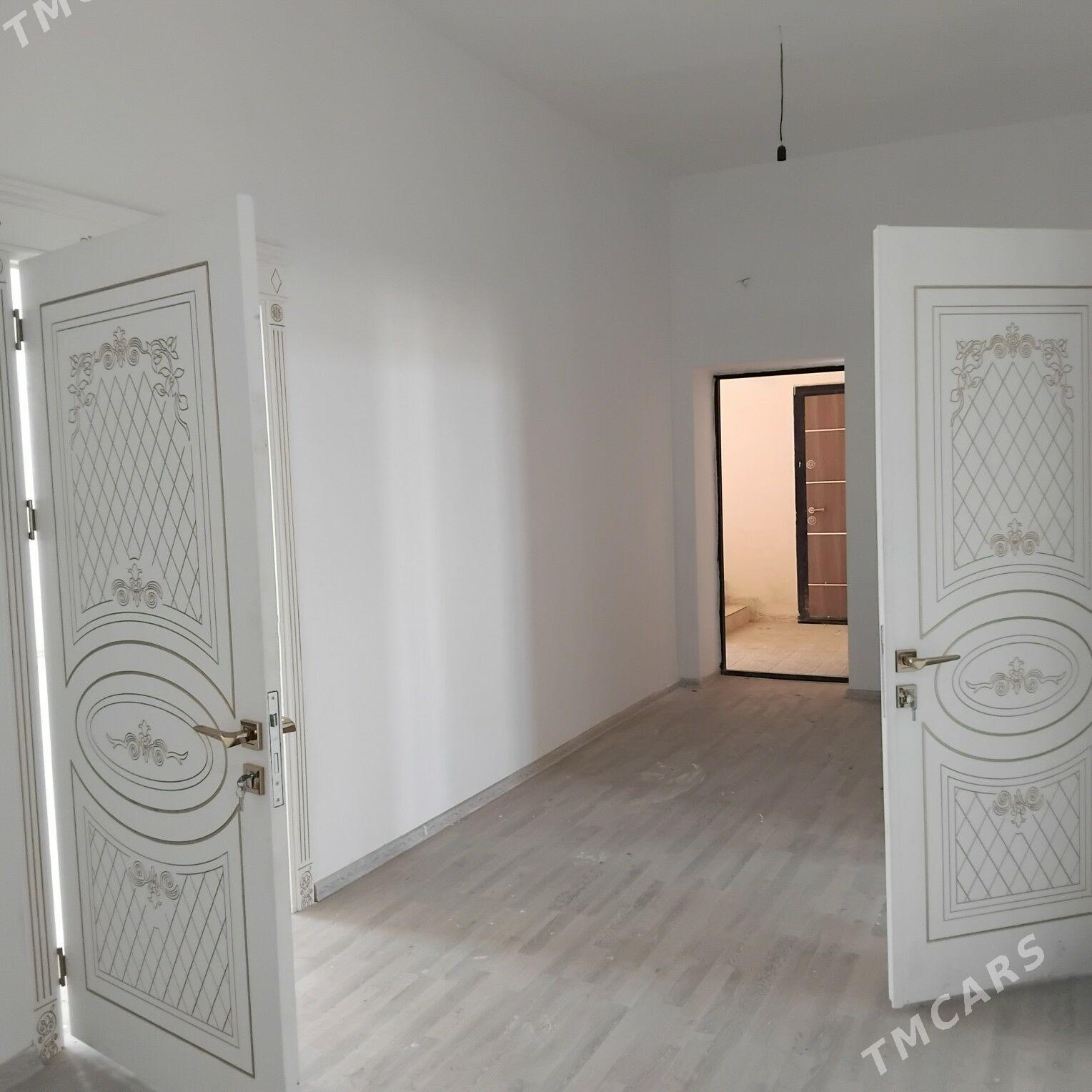Элитка Рысгал 4эт 3ком 178м² - Daşoguz - img 7