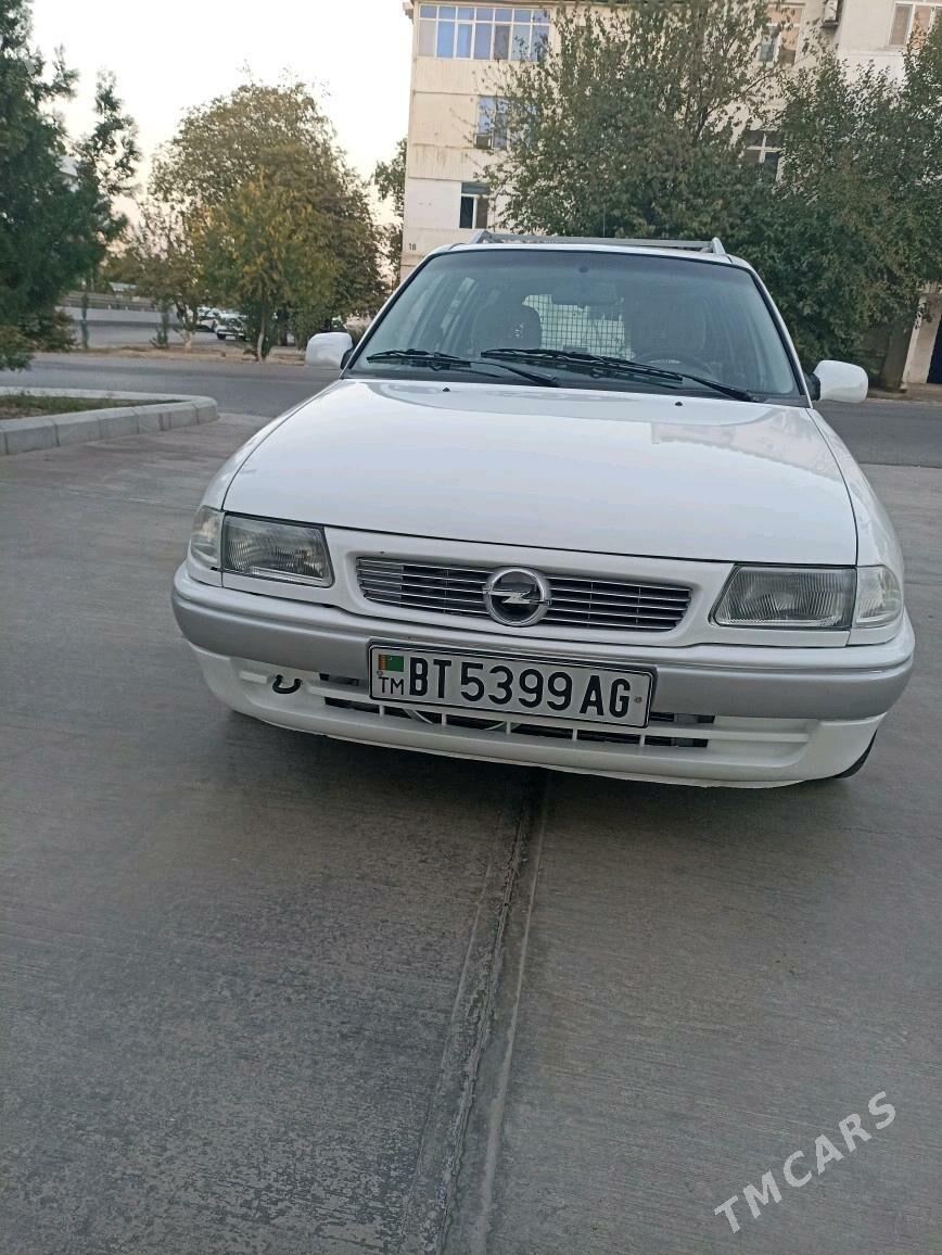 Opel Astra 1993 - 55 000 TMT - Мир 1 - img 4