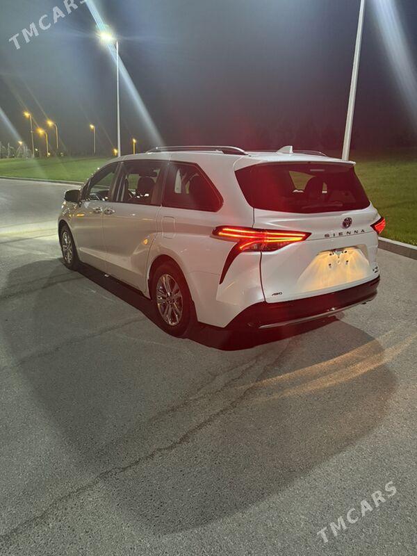 Toyota Sienna 2024 - 840 000 TMT - Ашхабад - img 4