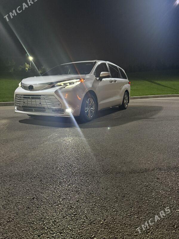 Toyota Sienna 2024 - 840 000 TMT - Ашхабад - img 5