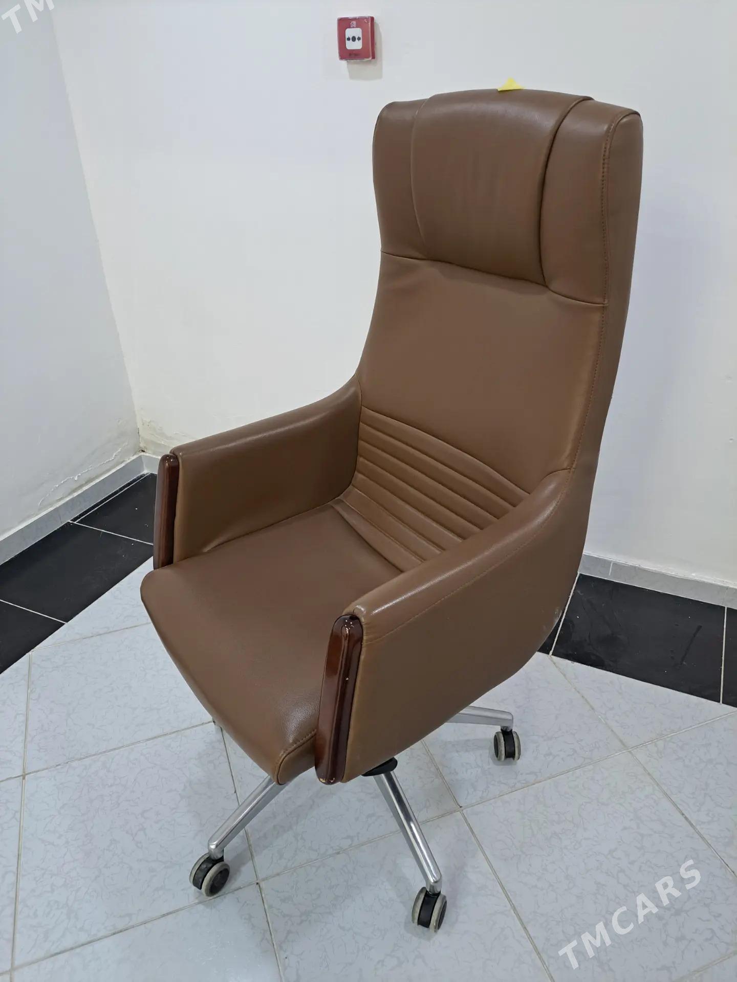 Stol ofis - Ашхабад - img 2