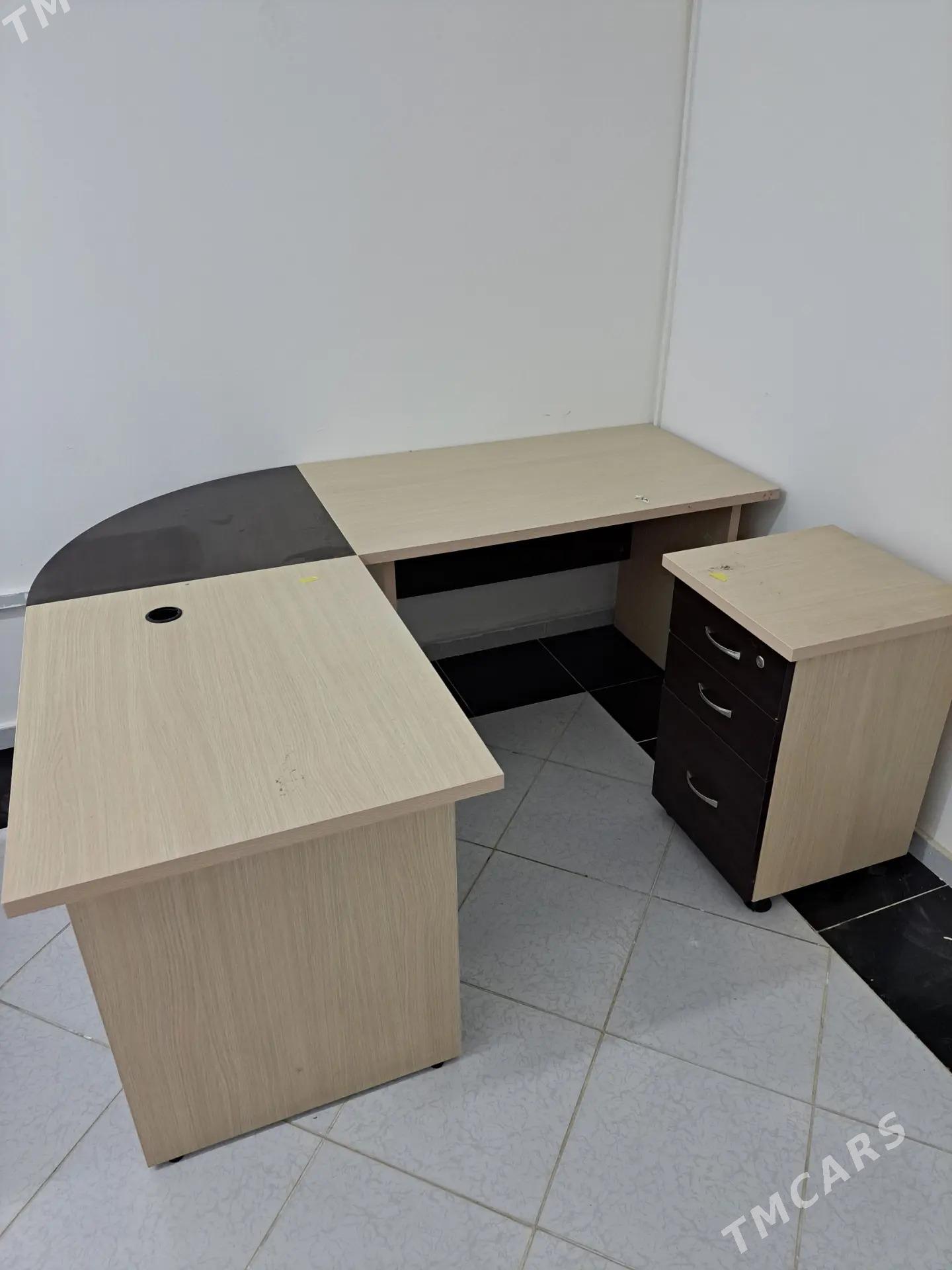 Stol ofis - Ашхабад - img 3