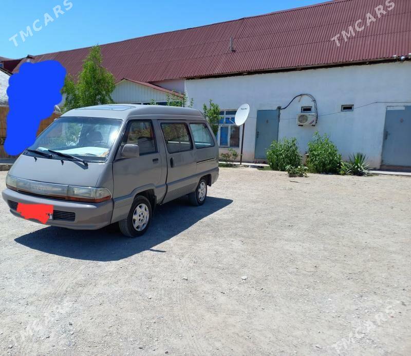 Toyota Town Ace 1998 - 19 000 TMT - Balkanabat - img 2