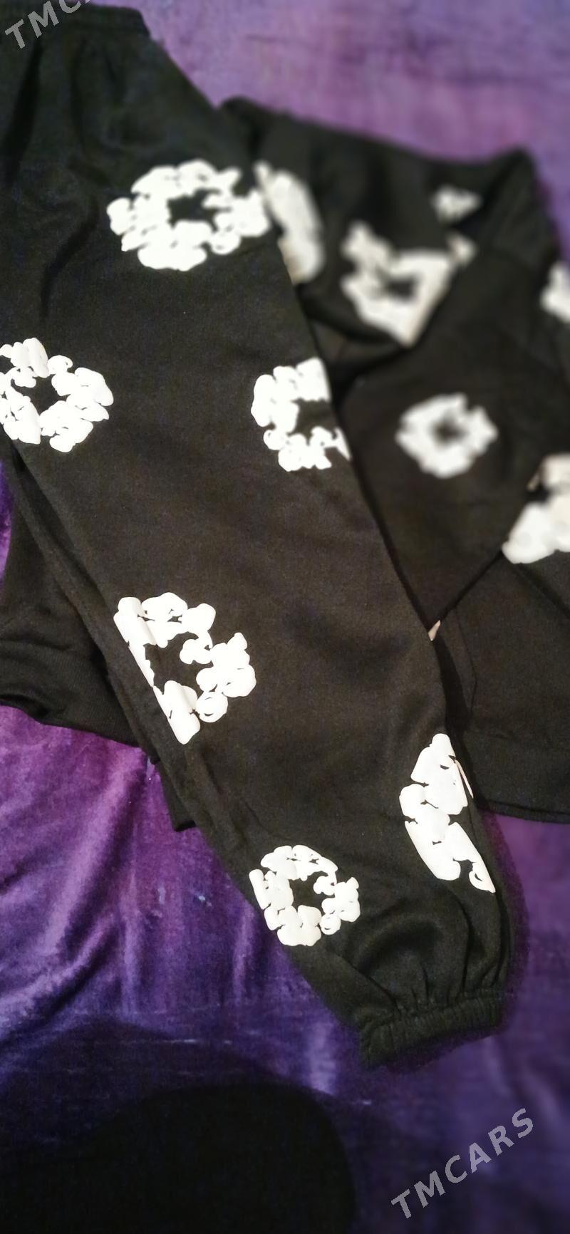 kamplekit esik - Ak bugdaý etraby - img 1