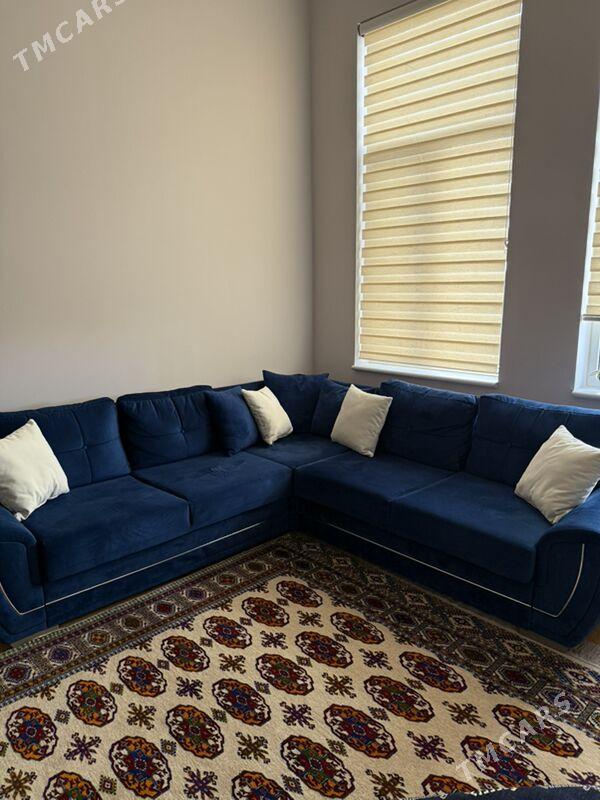 уголок - Çehow köç. (A.Nyýazow şaýoly) - img 5