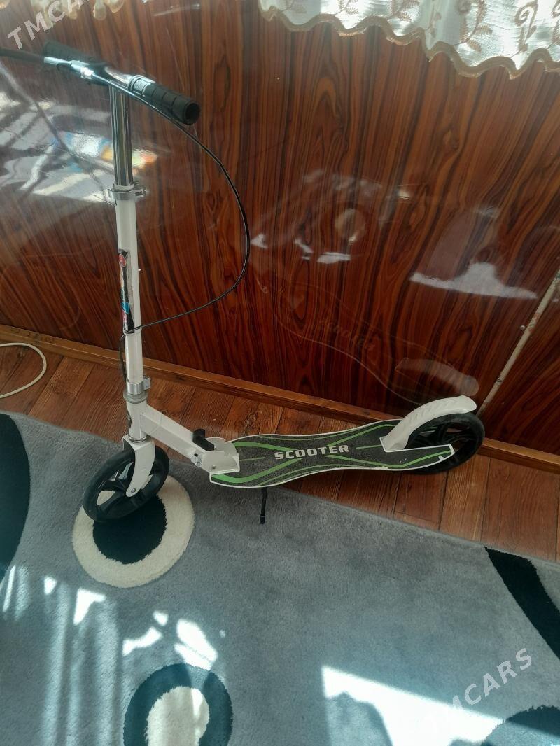 Skuter - 30 мкр - img 1