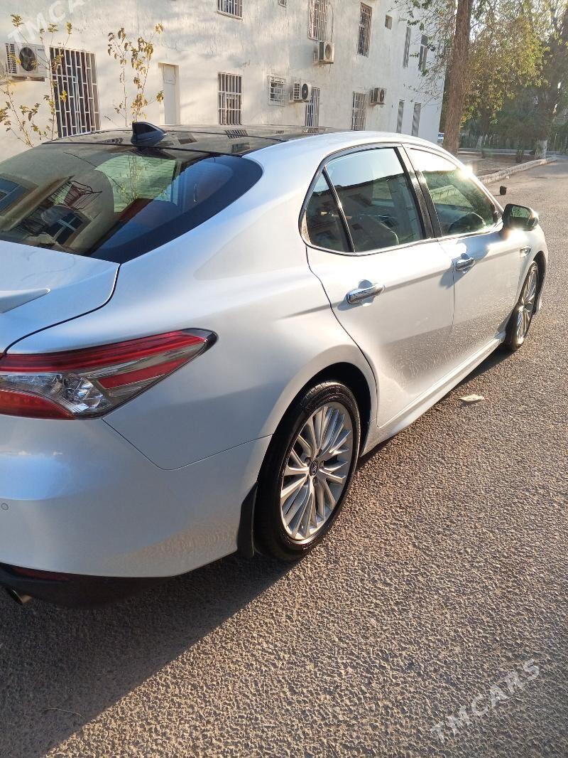 Toyota Camry 2019 - 345 000 TMT - Ашхабад - img 9