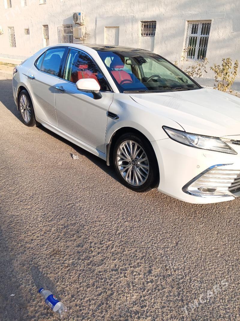 Toyota Camry 2019 - 345 000 TMT - Ашхабад - img 3