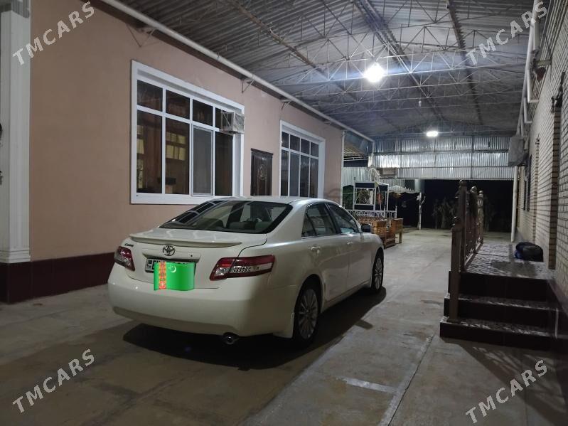 Toyota Camry 2011 - 190 000 TMT - Мары - img 2