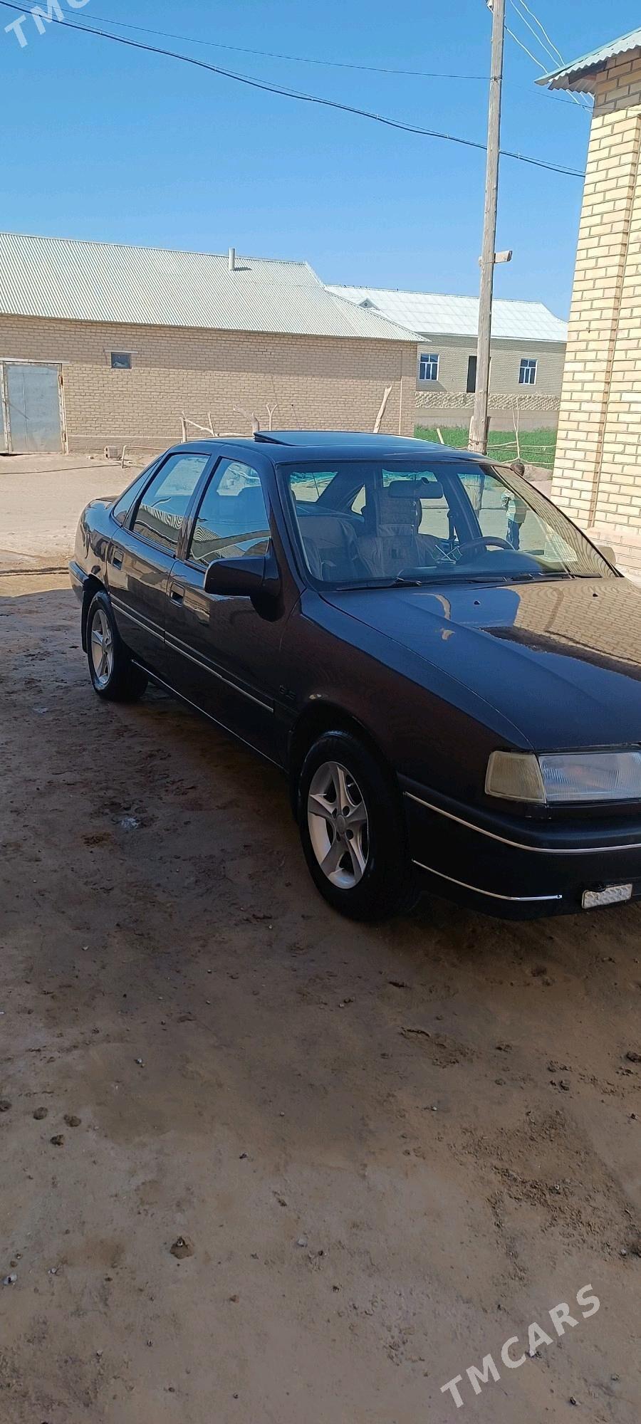 Opel Vectra 1991 - 35 000 TMT - Сакарчага - img 5