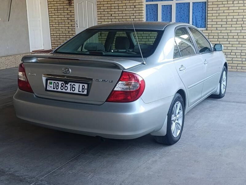 Toyota Camry 2002 - 170 000 TMT - Халач - img 1