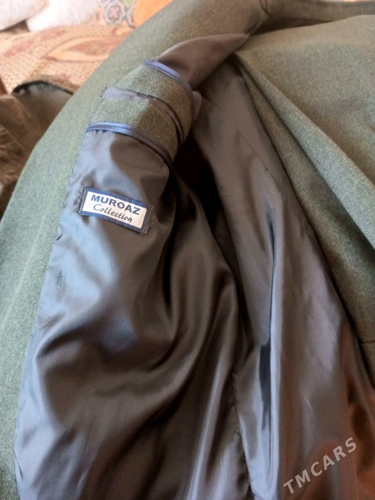 костюм - Туркменабат - img 1