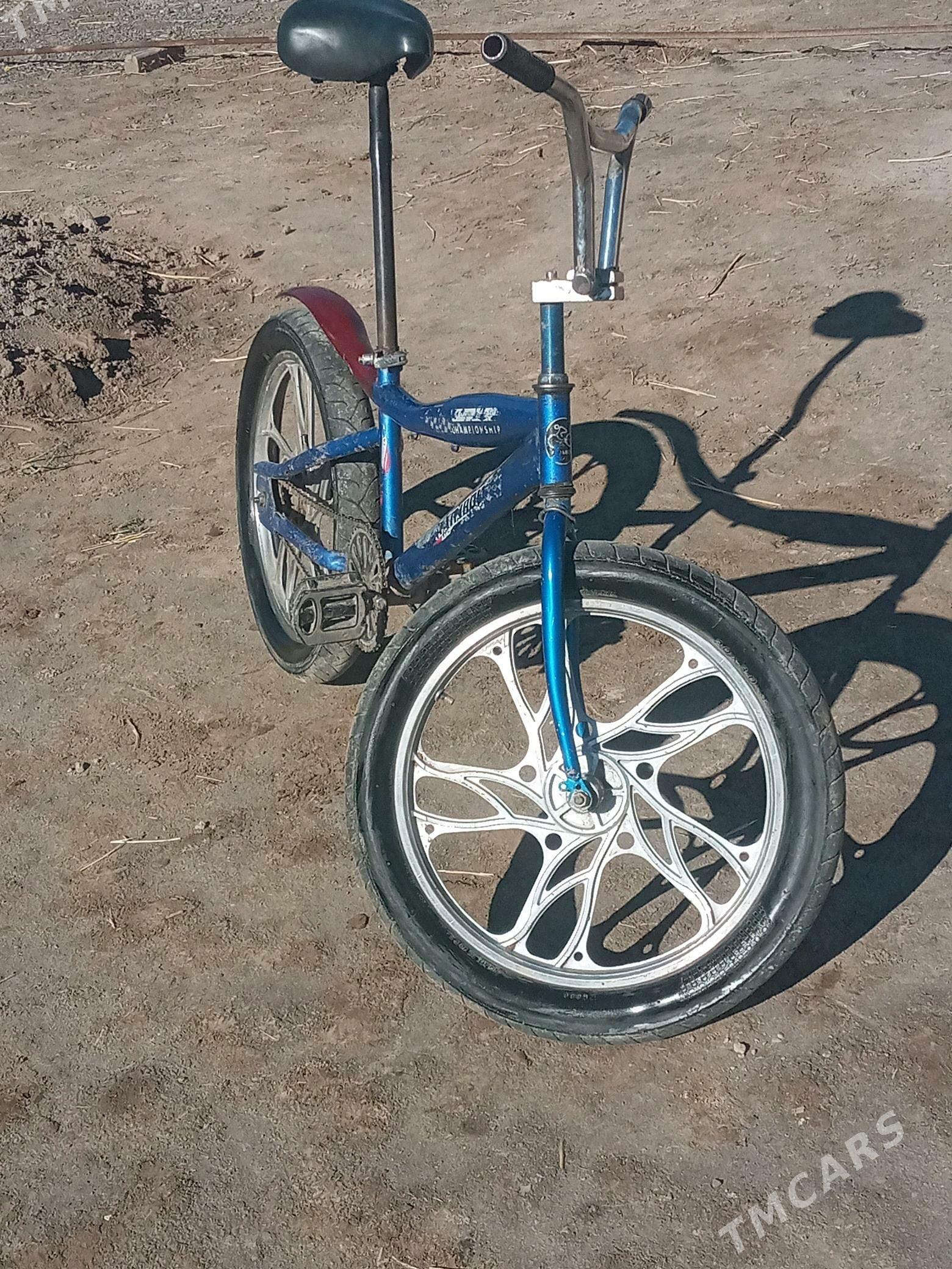 tigit.duga. - Boldumsaz - img 1