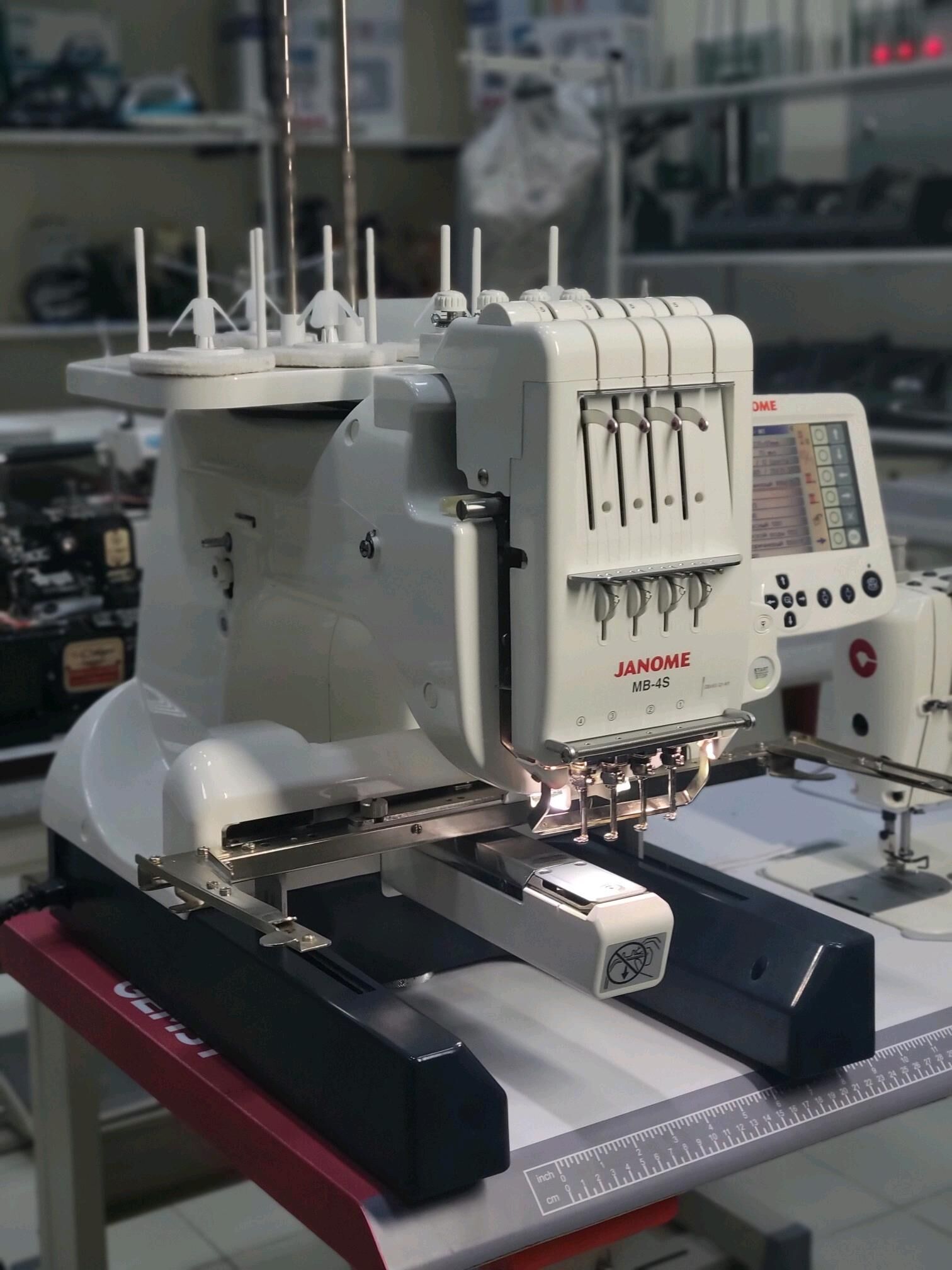 JANOME MB4S  4inne - Гуртли - img 3