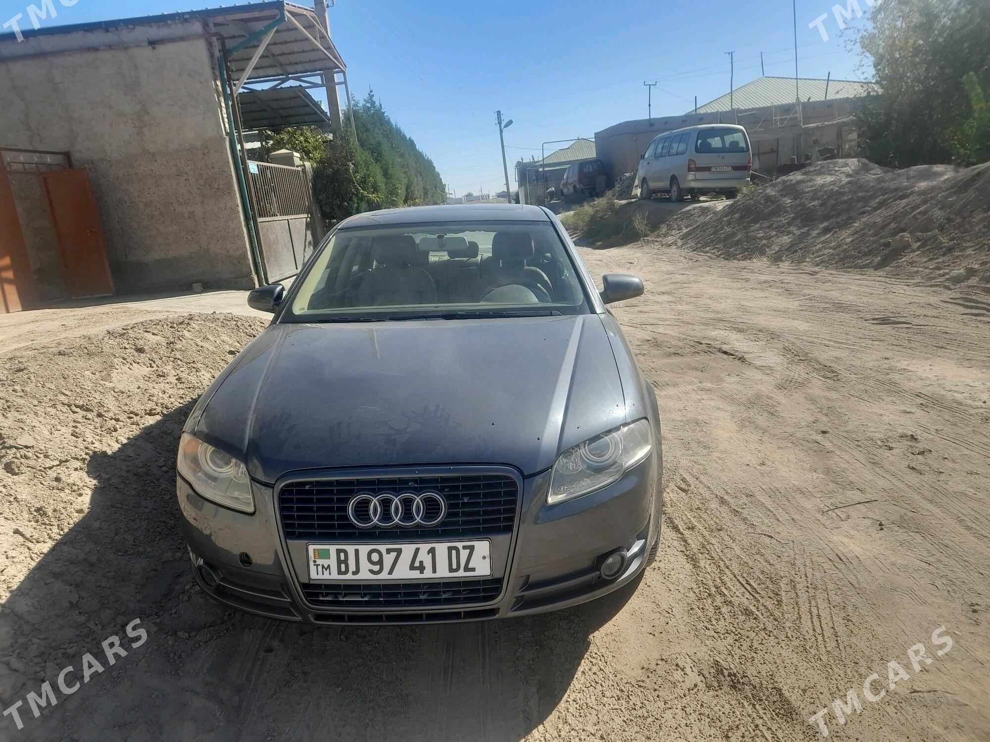 Audi A4 2005 - 120 000 TMT - Дашогуз - img 1