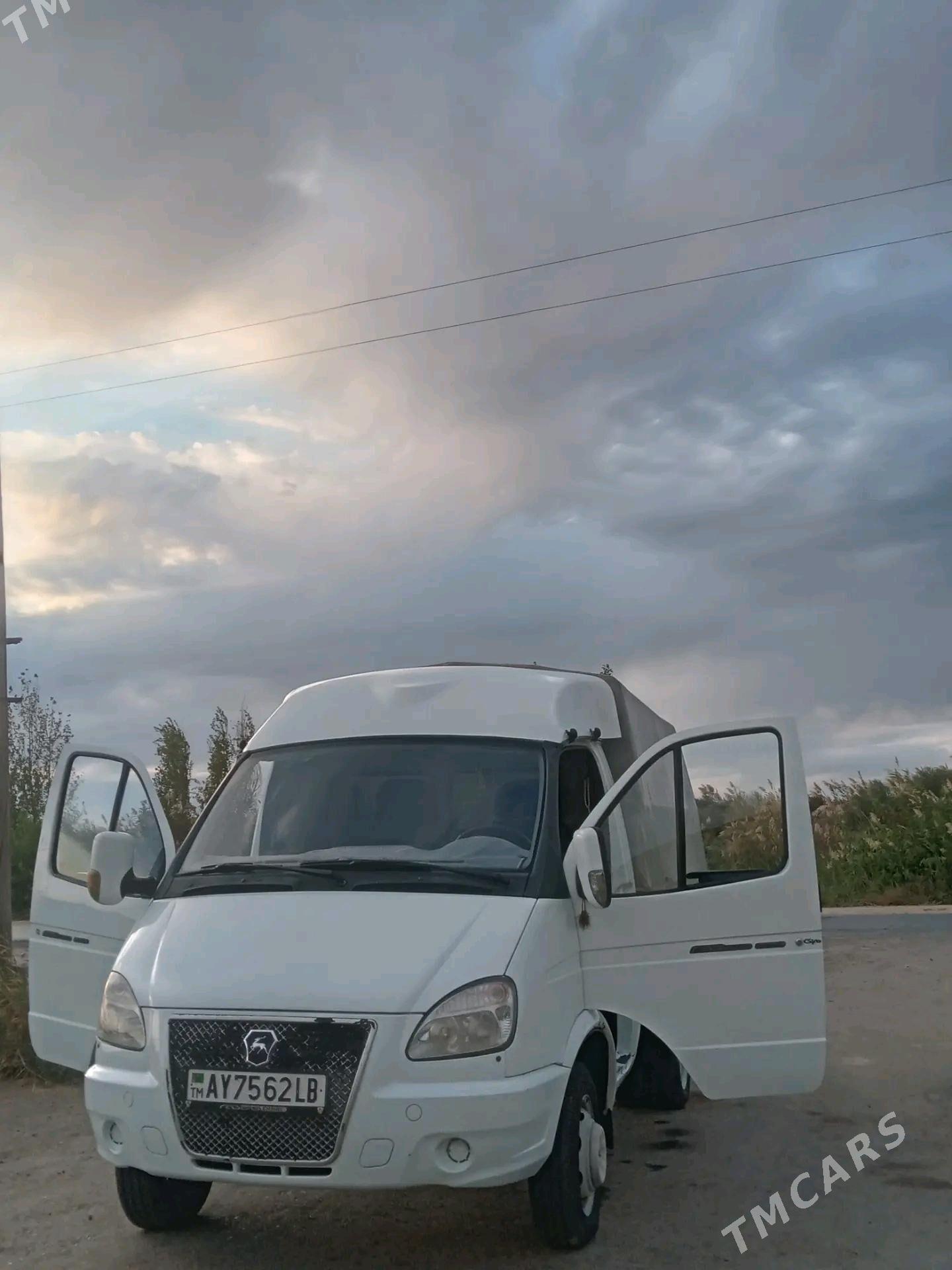 Gaz Gazel 2015 - 200 000 TMT - Сакар - img 1