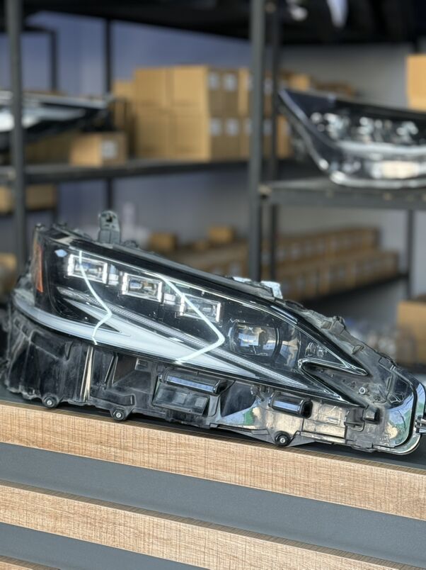 Lexus es fara 2024 17 999 TMT - Hitrowka - img 4