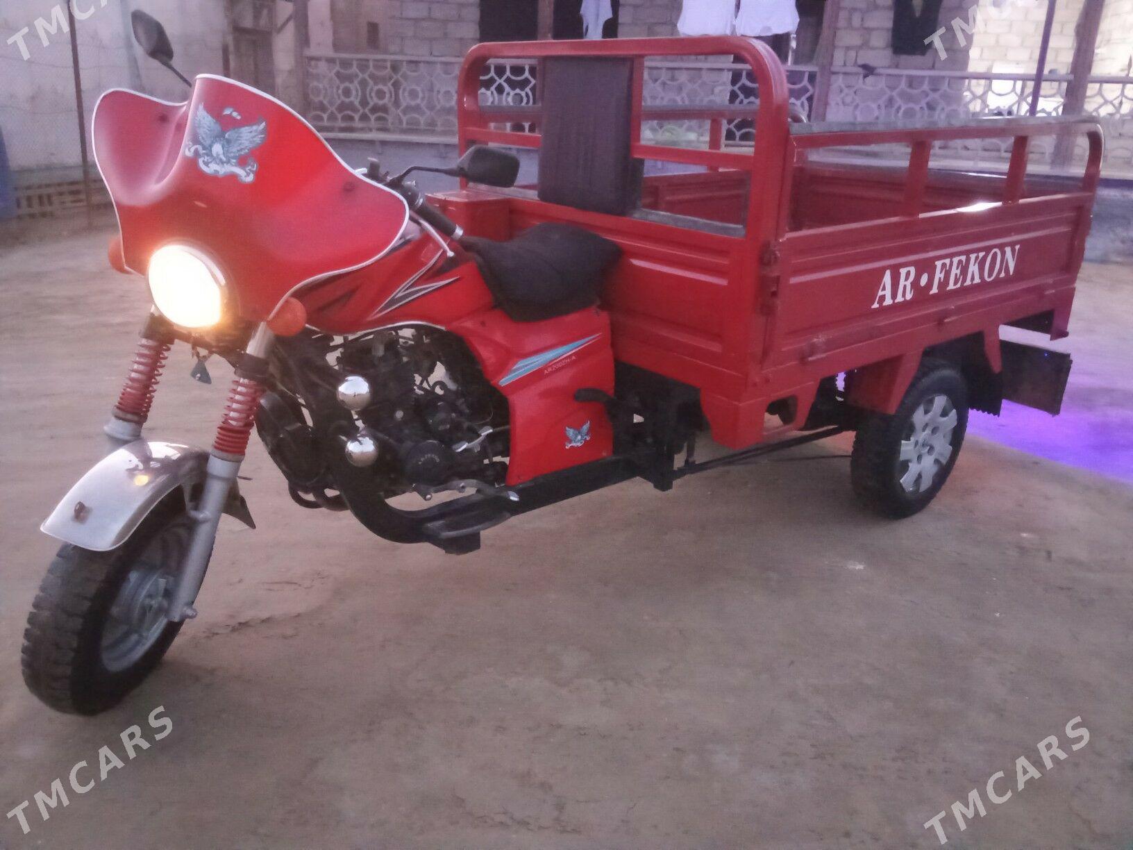 Fekon FK200-14G 2015 - 21 000 TMT - Эсенгулы - img 5