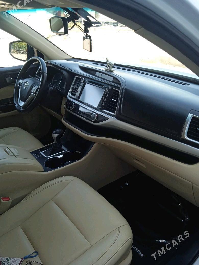 Toyota Highlander 2016 - 420 000 TMT - етр. Туркменбаши - img 3