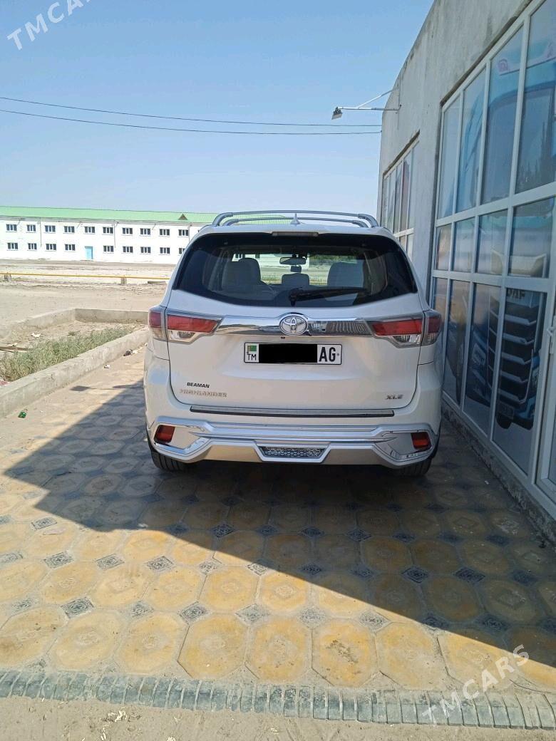 Toyota Highlander 2016 - 420 000 TMT - етр. Туркменбаши - img 1