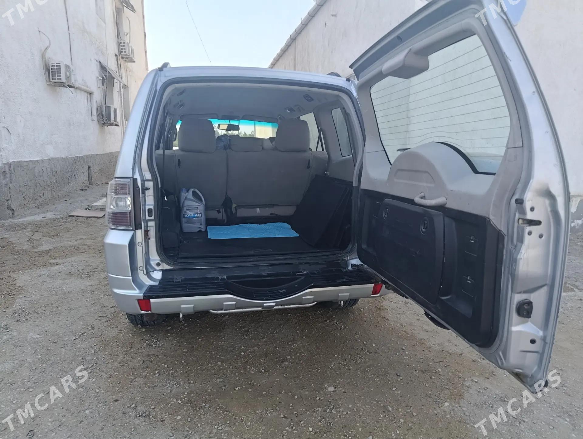 Mitsubishi Pajero 2008 - 220 000 TMT - Hazar - img 2