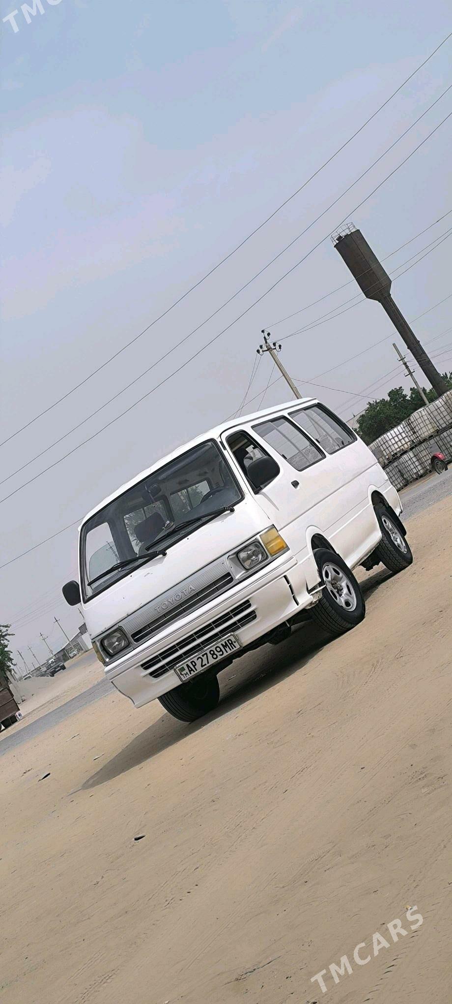 Toyota Hiace 1993 - 75 000 TMT - Mary - img 4