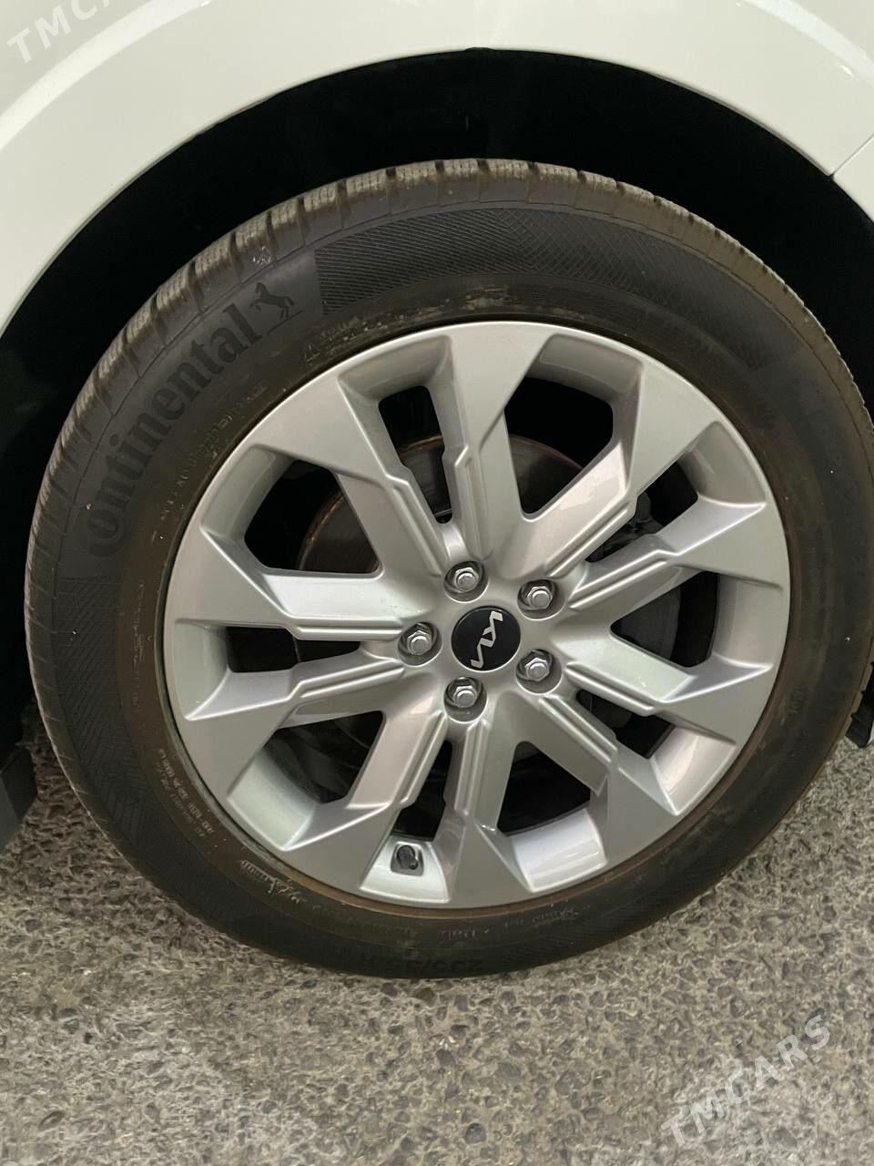 Kia Carnival 2022 - 700 000 TMT - Aşgabat - img 5