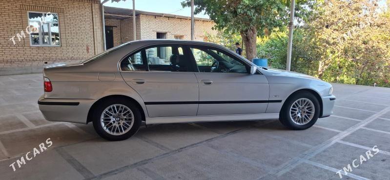 BMW E39 2000 - 125 000 TMT - Векильбазар - img 10