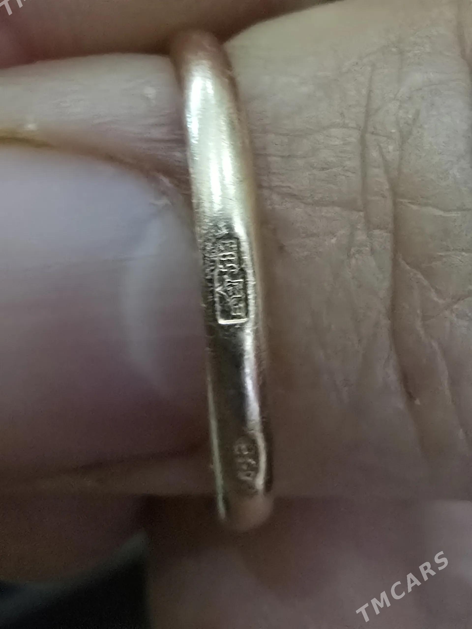 gyzyl yuzuk - Балканабат - img 1