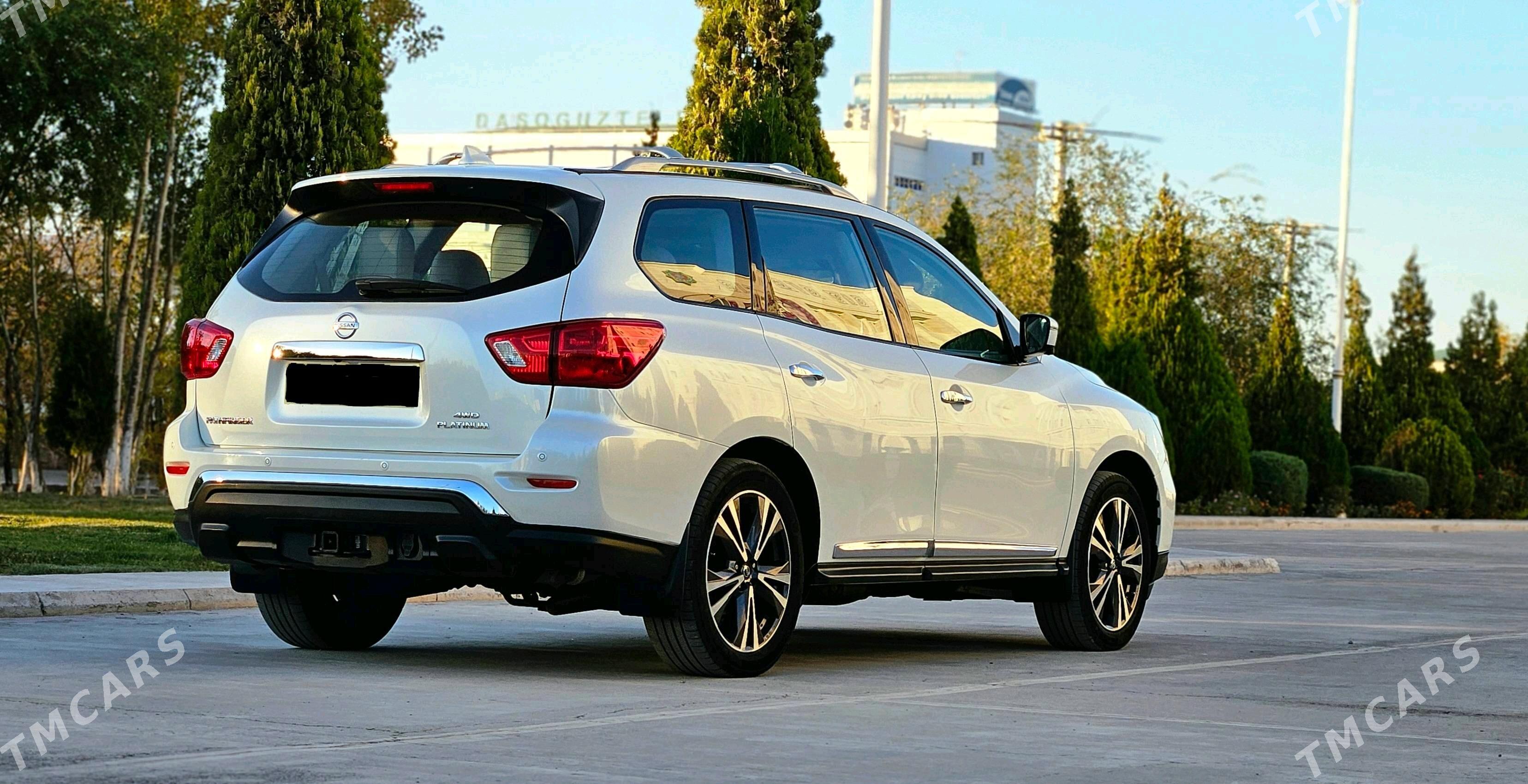 Nissan Pathfinder 2020 - 370 000 TMT - Дашогуз - img 6