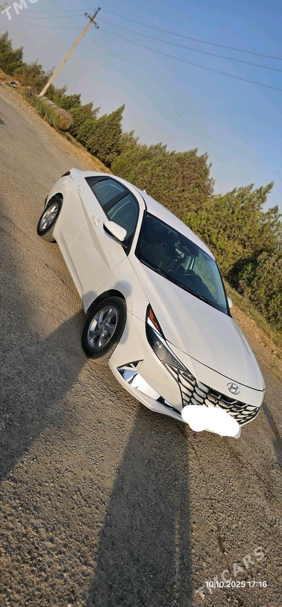 Hyundai Elantra 2021 - 240 000 TMT - Ашхабад - img 3