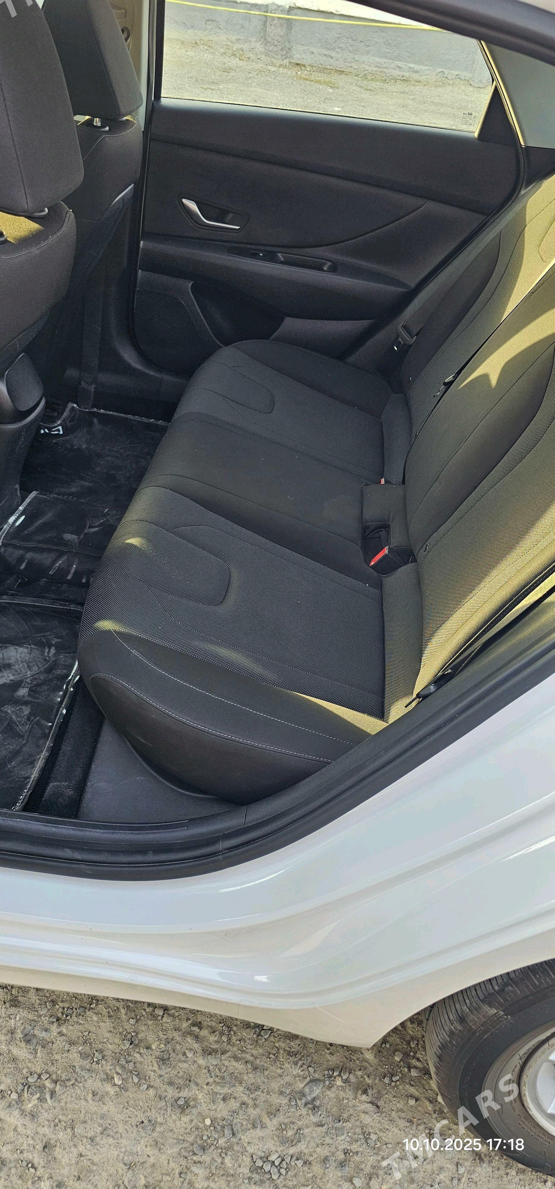 Hyundai Elantra 2021 - 240 000 TMT - Ашхабад - img 7