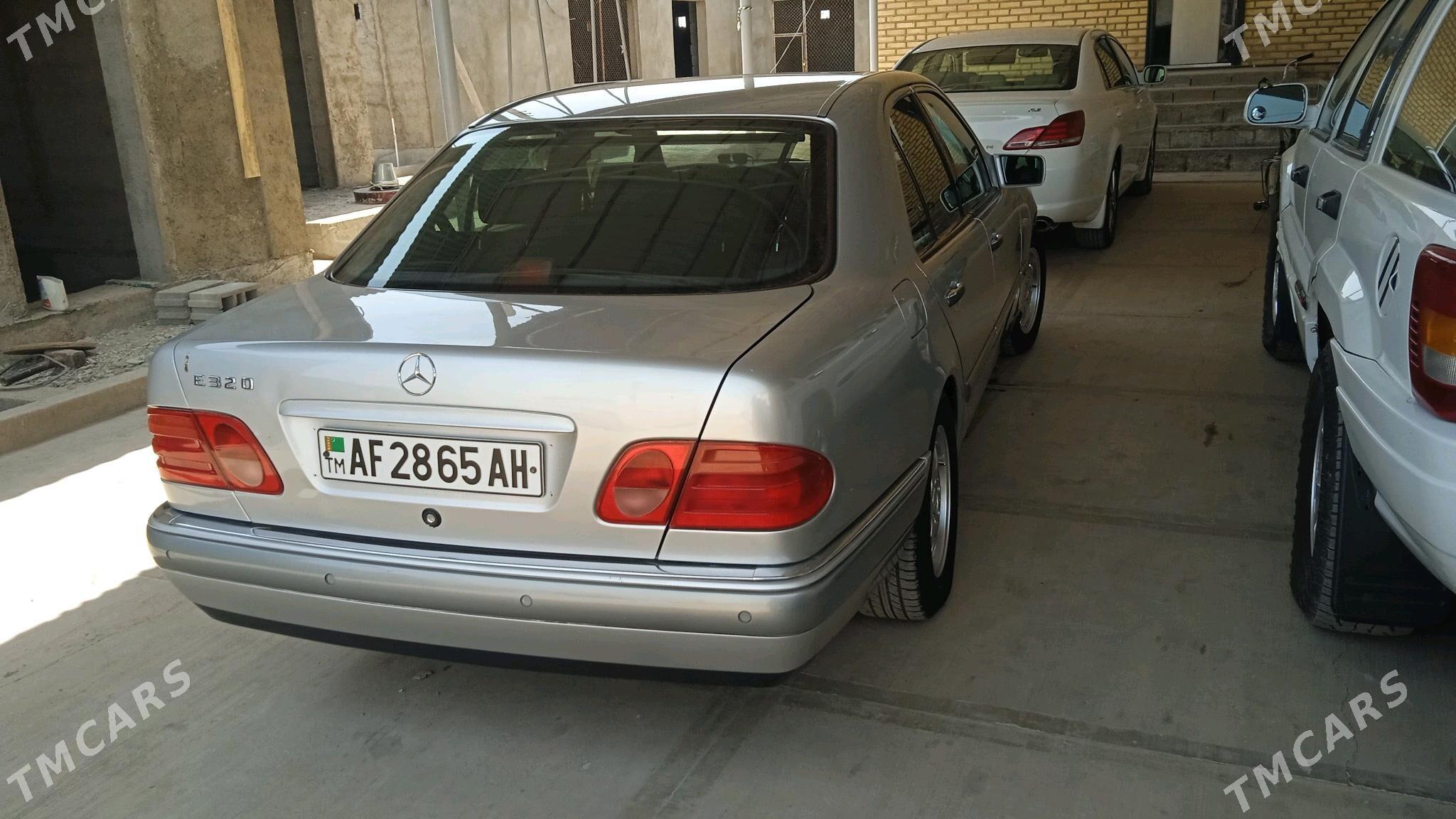 Mercedes-Benz C320 1999 - 100 000 TMT - Теджен - img 1