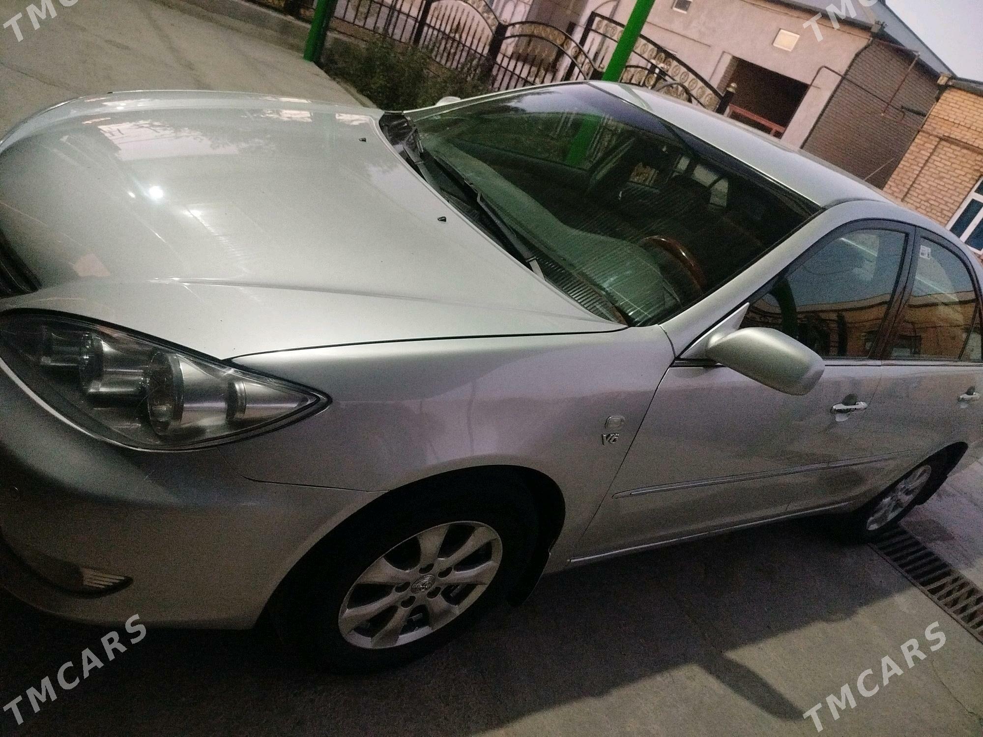 Toyota Camry 2005 - 180 000 TMT - Çärjew - img 3