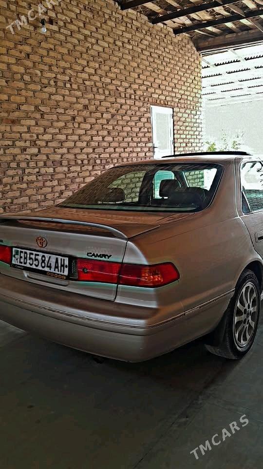 Toyota Camry 1997 - 150 000 TMT - Sarahs - img 1