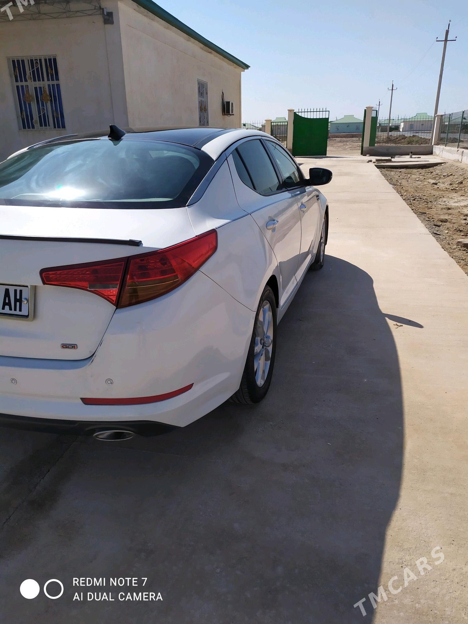 Kia Optima 2011 - 150 000 TMT - Теджен - img 5